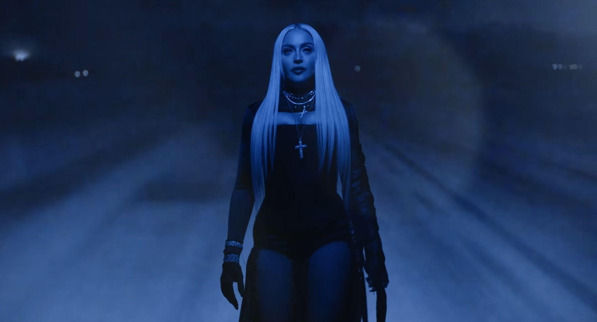 Madonna 浴火重生的电子抒情，〈Frozen〉混音版加持卷土袭来！