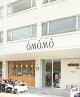 台中西屯-OMOMO ｜OOTD & DRINK 超火超级可爱的韩系咖啡厅 结合饰品店 质感超好 人潮络绎不绝