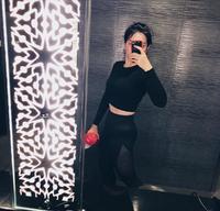 #健身日记#workout今天是练胸日很多人会疑惑女生为何要练胸或者很排斥练胸觉得我又没有要长胸肌??但其实练胸对女生是有好处的喔!卧推可以让长辈们更挺更加集中?穿比基尼或衣服会看起来更挺拔 翻山越岭了呢?