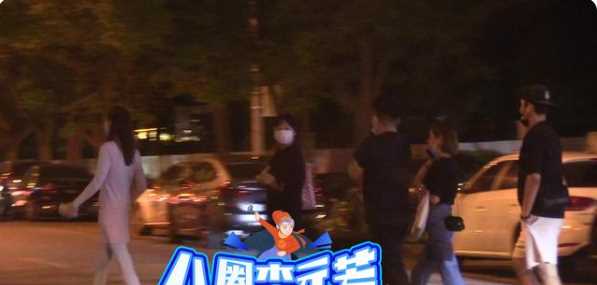 王宝强生日少女朋友，冯清和其他男性深夜聚餐，相恋三年要分手？