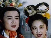 15788efa-741c-4617-bf7e-592aa1b0b9f5_2.jpg 最美“女儿国国王”,年近七十膝下无子,原来竟是“丁克家庭”
