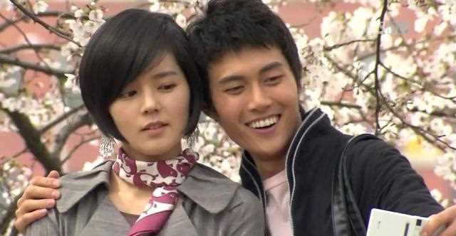 曾经的顶流男团，复出下颌角消失、鼻子假成木棍，认出来算你赢