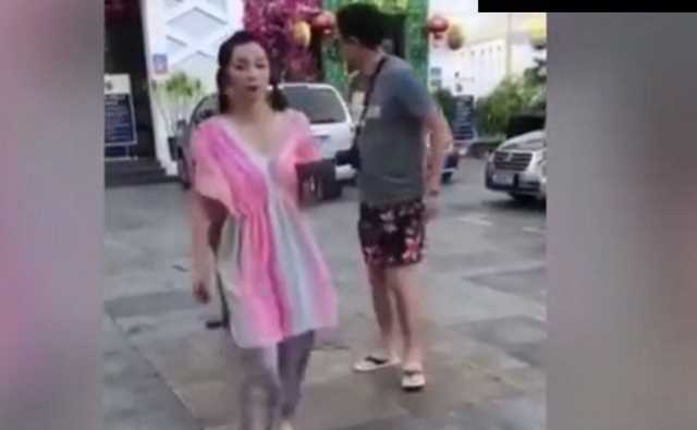 刘希媛深夜发文晒自拍！三亚街头飙脏话，曾转卖闲置过期化妆品！