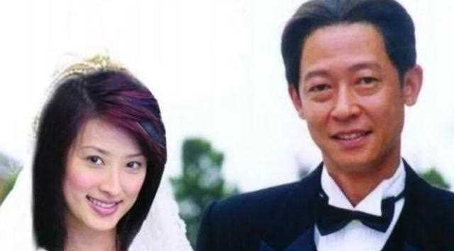 起底王志文的富豪老婆：服务员出身爱社交 妹夫是兰博基尼董事长