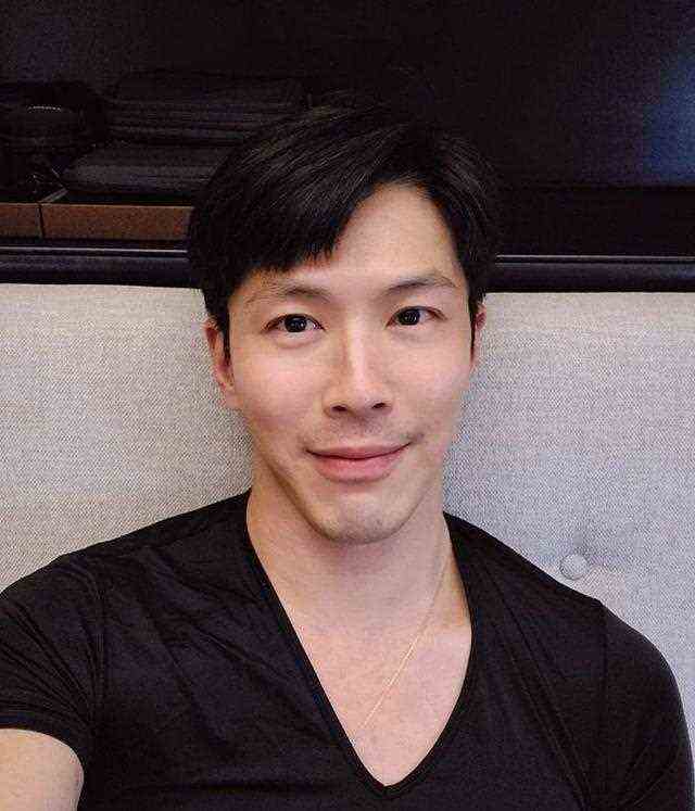 50岁黄少祺是模特儿出道！曝「本土剧名模男团」竟比同门师弟矮