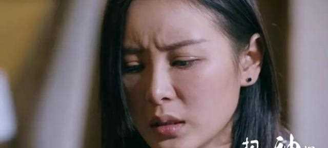前TVB小生新戏与性感女神玩暧昧被怒掴 透露：我们的关系好玄妙