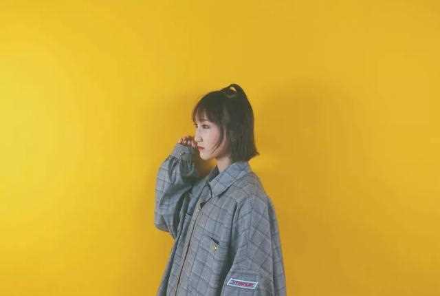 她16岁开启全国巡演，刚满18岁，排行榜就超过了周杰伦和薛之谦！