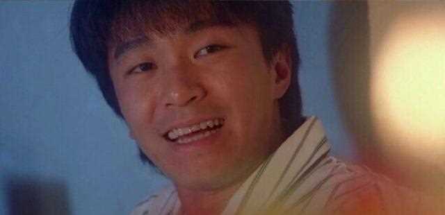 周星驰59岁生日！网友：怀念曾经的星女郎，更怀念星爷的那些电影