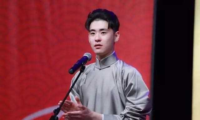 疫情之下，德云社微信群玩对联比赛，张云雷、孟鹤堂第二，谁第一