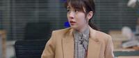 同样演“律师”，把王晓晨、高圆圆和姚晨放在一起，差别就出来了