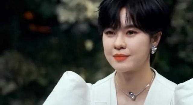杨宗纬，又解锁了新身份，唱跳歌手