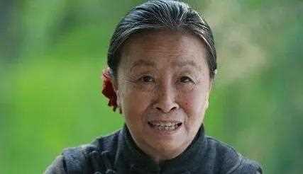 是否还记得这样一位“妈妈”——张少华 直到离世也很“穷”老戏骨