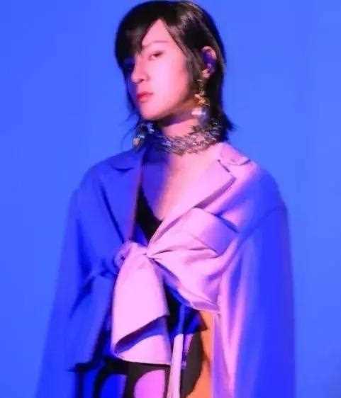 周笔畅是上演“换人头”，江映蓉直接是“回炉重造”！