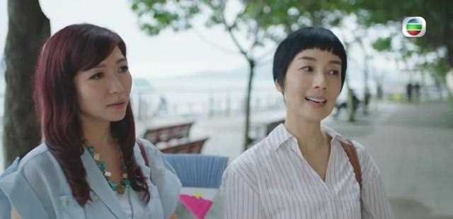 45岁TVB「御用主持」入行21年首演八婆！嫁机师老公生女持家有道