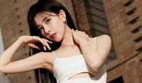宋妍霏，拥有独特气质的靓丽美女，高冷美艳的外形，你心动吗？
