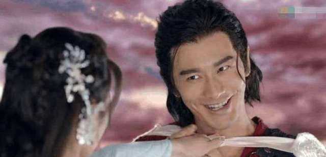 黄晓明的这段台词太羞耻了吧！陈乔恩能憋住不笑真不容易