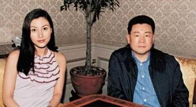 香港谁是风流富豪之冠？刘銮雄名重，非他莫属，港媒称女星杀手