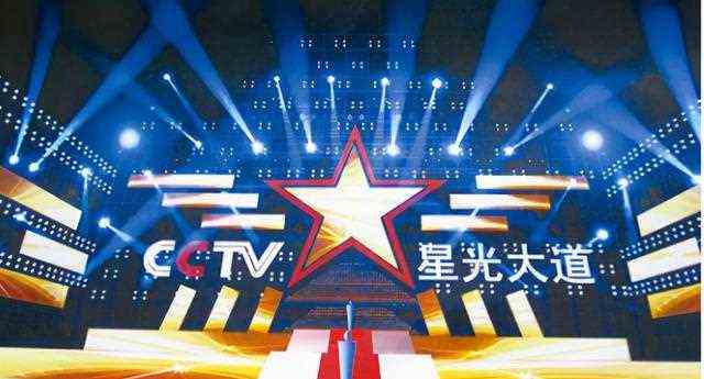 《星光大道》4位明星,造人设、炒作、耍大牌,只剩凤凰传奇在坚持