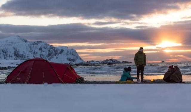 虽轻薄但保暖却丝毫不懈怠，狼爪750蓬鹅绒服评测