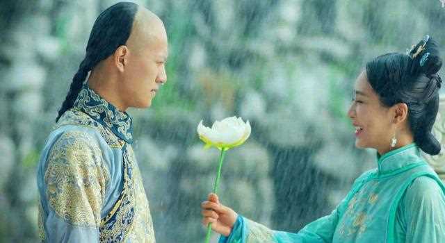 杨紫为张雪迎辟谣，张雪迎却暴露了这个细节？网友：真解释不清了