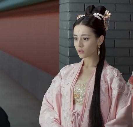 《三生三世》来人间的6位仙子，凤九依着华丽，最后那位很不起眼