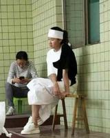 王宝强新女友素颜出镜，网友：这还是那个宅男杀手？