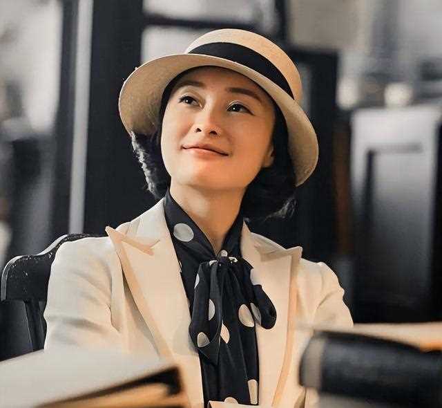 “可怜”的吴越：和父亲做兄弟，被男人伤透了心，年过半百仍单身