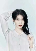李知恩，温婉又甜美的清新美女，靓丽清纯的气息，太醉人啦