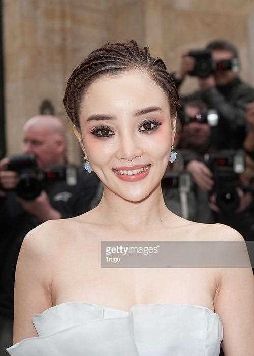 一组真实的80后女星照，外媒发布：蒋欣/李小璐/白百合/孙俪