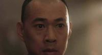 张丰毅32岁儿子罕曝光，高大帅气酷似父亲，与继父关系更像亲父子