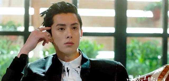 王鹤棣生命中一共遇到两个贵人，一个是何炅另一个你绝对想不到！