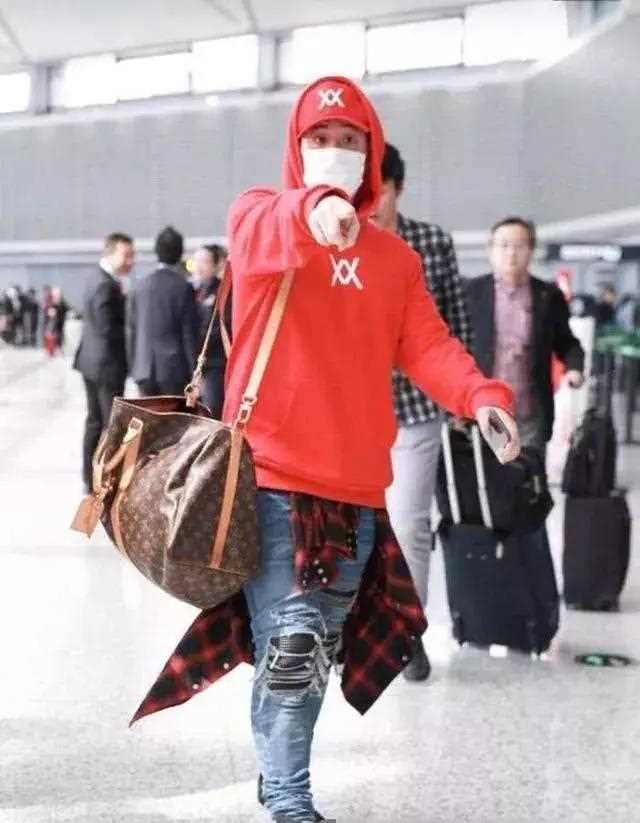 潘玮珀回应机场怒？范冰冰身家缩水？辛芷蕾金主？艺人被爆L照？