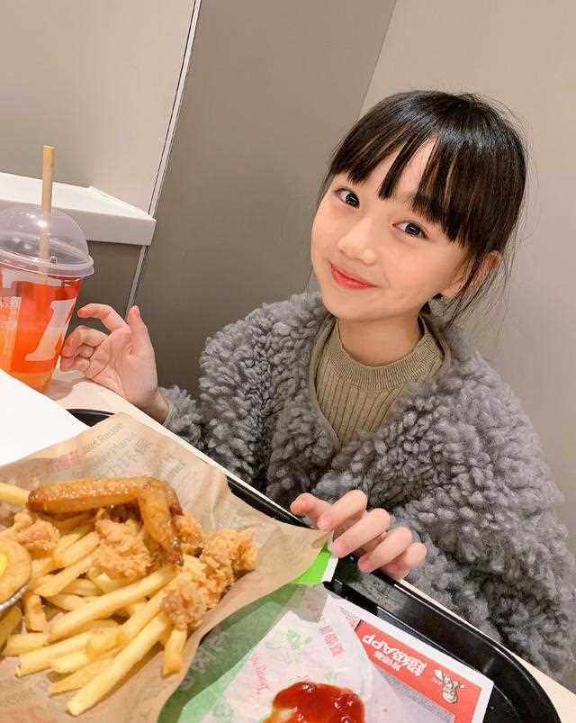 变美变淑女！《爸爸去哪儿》邓伦的“女儿”小山竹，都9岁了