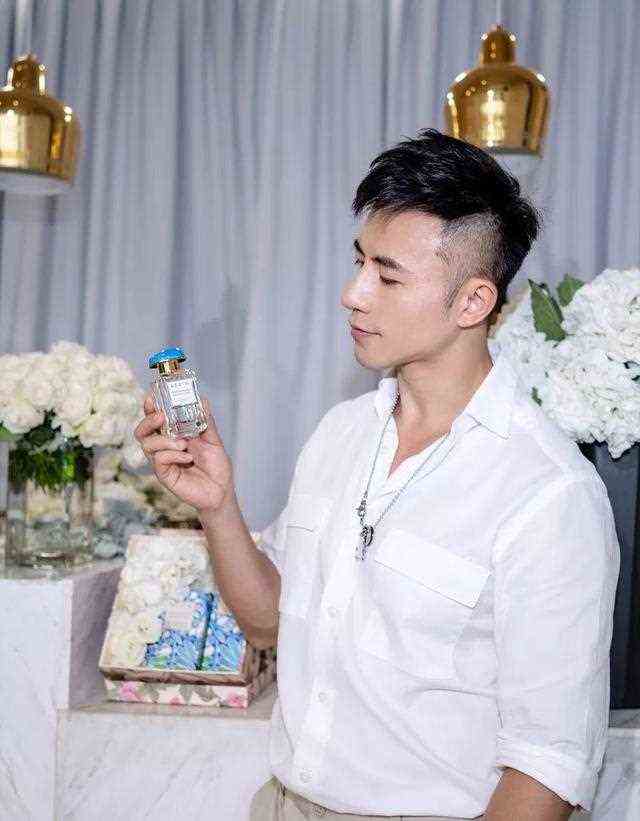 别再假装「喜欢」你收到的礼物了