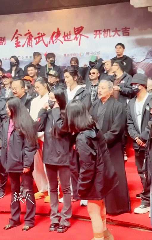 周一围出演黄药师被质疑，新射雕能否成功？幕后团队都是厉害人