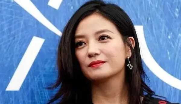 国家重拳出击！赵薇为脱罪亮“免死金牌”？背后牵出20年资本布局
