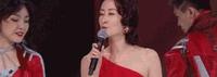 谢娜模仿刘敏涛演唱《红色高跟鞋》,娜姐模仿真是像,表情亮了啊 谢娜模仿刘敏涛演唱《红色高跟鞋》,娜姐模仿真是像,表情亮了啊