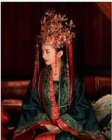 十里红妆凤冠霞帔，九位女星穿古装嫁衣，网友：死在鞠婧祎手里了