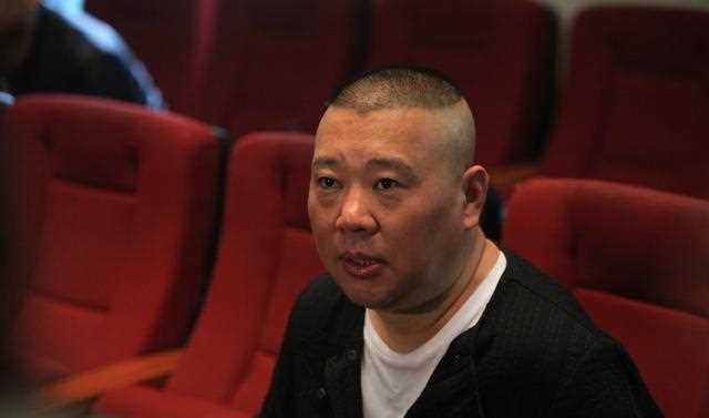 赵忠祥：劝郭德纲大度，引爆自身绯闻，和饶颖打官司时，没少愤怒