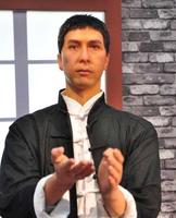 明星蜡像哪家强，杨幂好美，都敏俊被丑哭