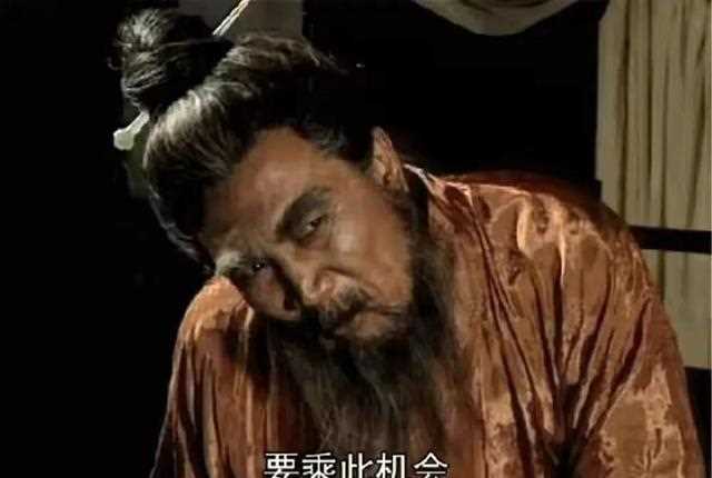 鲍国安和陈建斌饰演的曹操究竟谁技高一筹