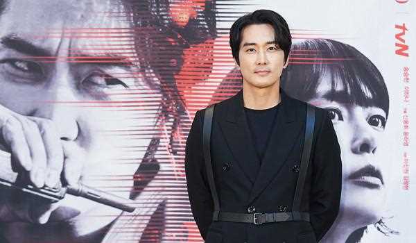 宋承宪《VOICE4》低音讲英文「心脏爆击」！元祖男神的强烈回归