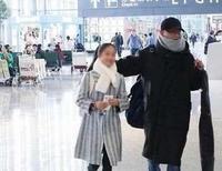 有一种高颜值叫文章女儿，打码都遮不住美貌，笑容复制马伊琍