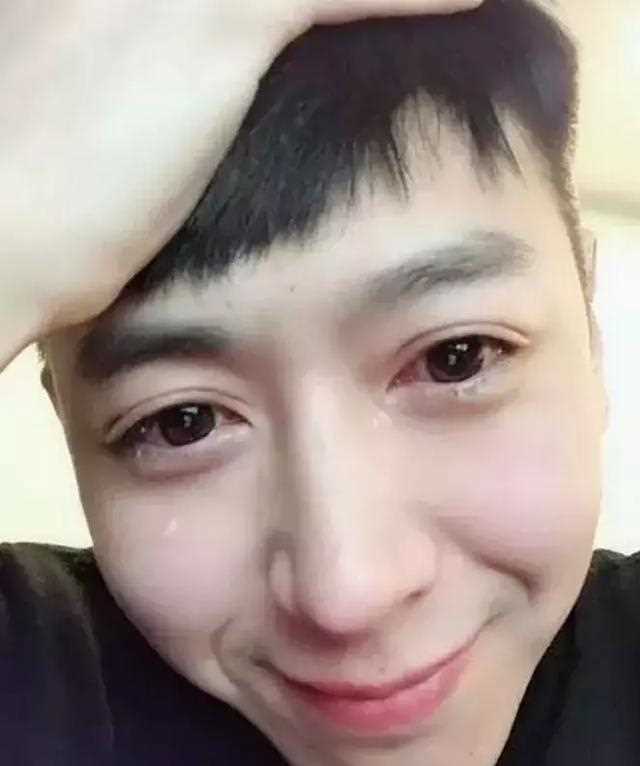 YY白浩恋情正式曝光！女友疑似深圳创一代，名下豪车无数