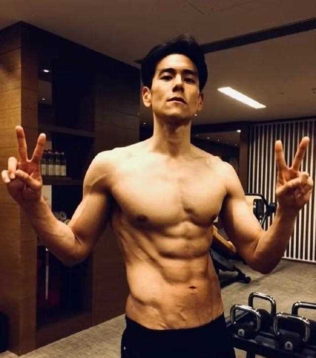 “国民老公”彭于晏：因体操训练日渐成为健身界的精神导师！