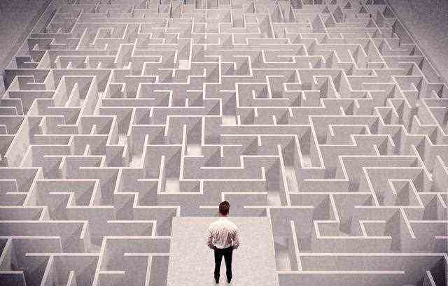 郑渊洁：这部《魔方大厦》并不是写给孩子的童话