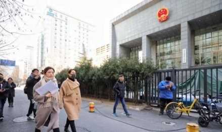 马苏沉默后爆发！经过黄毅清一波波狂轰乱炸，终于按捺不住了