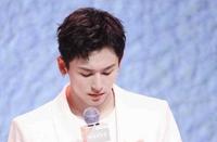 f9b24648-9124-4953-8586-ab6aaf731109_1.jpg 龚俊:张老师生日快乐,两人戏内戏外感情,粉丝张哲翰双向奔赴爱