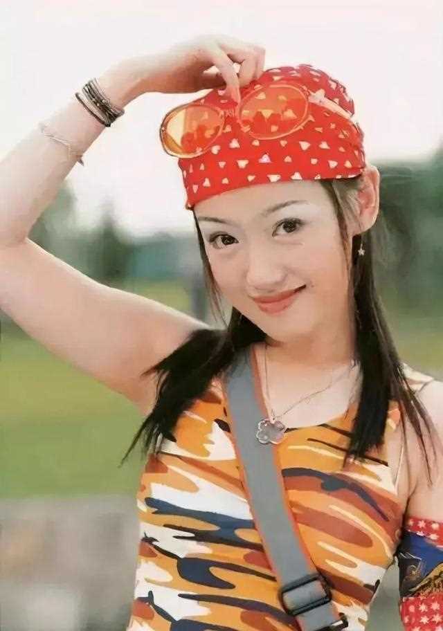 胡歌前女友“哈妹”被顶上热搜第一，值得更好