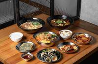 小韩室韩食饭卷专卖店-东海店｜韩剧经典小吃现踪东海别墅，再附豆花豆浆吃到饱！